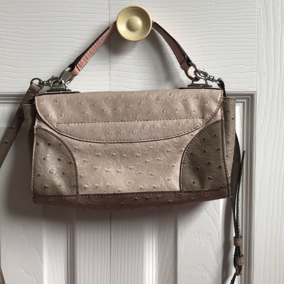 Crossbody Guess Bag - Picture 4 of 8